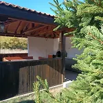наш'та къща Tatil Evi