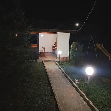 наш'та къща