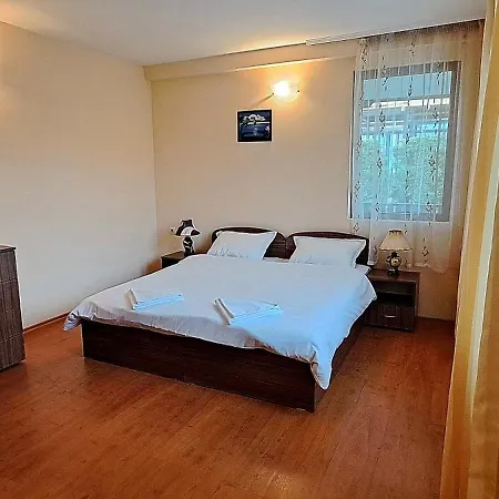 наш'та къща Vakantiehuis